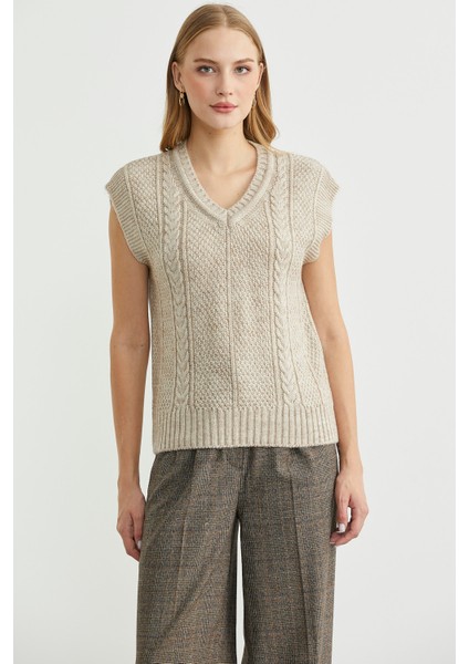 Yünlü V Yaka Triko Süveter - Bej