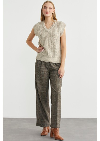 Yünlü V Yaka Triko Süveter - Bej fiyatları