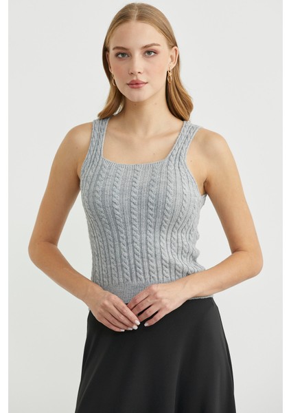 Saç Örgü Kare Yaka Triko Atlet - Açık Gri