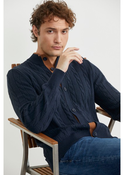 Düğmeli Saç Örgü Triko Hırka - Lacivert