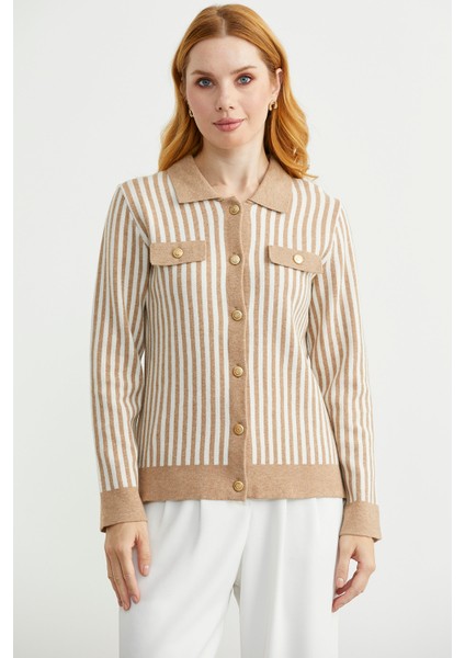 Çizgi Detaylı Yakalı Triko Ceket - Bej