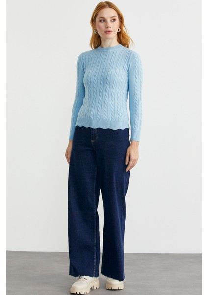 Dilimli Saç Örgülü Triko Kazak - Mavi fiyatları