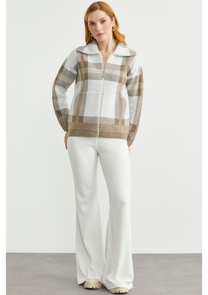 Ekose Blok Geçişli Yünlü Triko Hırka - Bej fiyatları