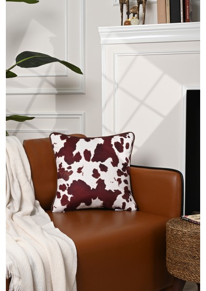Kahverengi Inek Desenli Deri Fitilli Kadife Kırlent Kılıfı 43X43CM