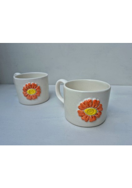 Kilidasanat-Çiçek Motifli Kabartmalı Kupalar