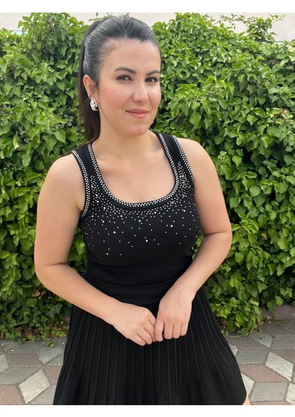 Siyah Taş Işlemeli Atlet Badi modelleri