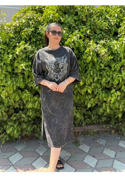 Özel Seri Logolu Taş Işlemeli Midi Boy Elbise fiyatları