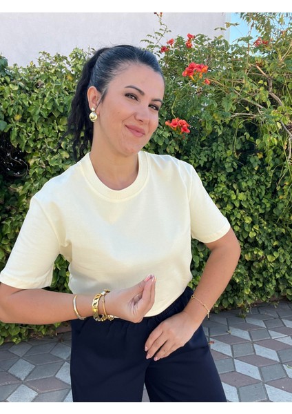 Dilvin Sarı Dekoratif Yaka Premium Tişört