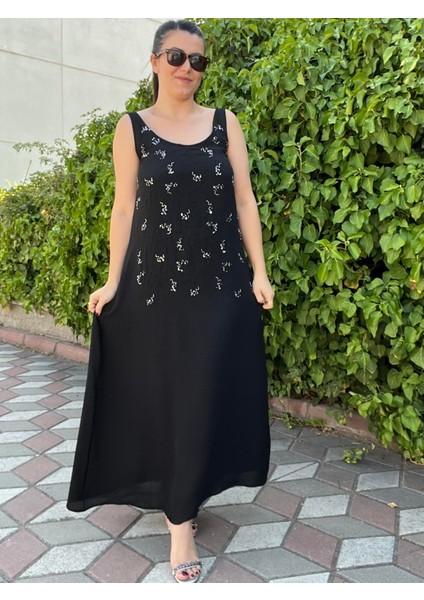 Siyah Sırt Dekolteli Taş Işlemeli Tasarım Elbise fırsatları