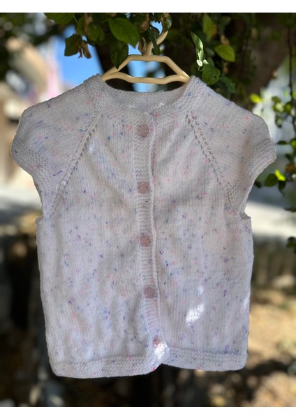 El Örgüsü Bebek Yeleği