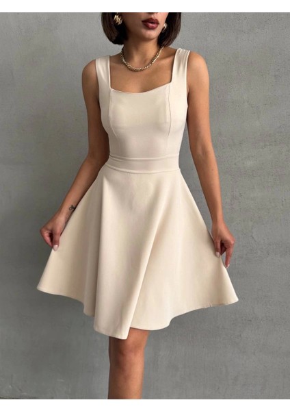 Kadın Bare Yaka Kısa Elbise Bej