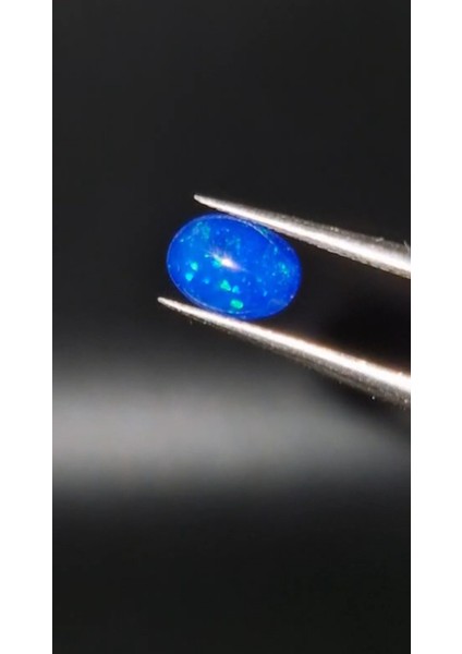 0.71CT 8.1X6MM Oval Natural Cabachon Ethiopian Opal