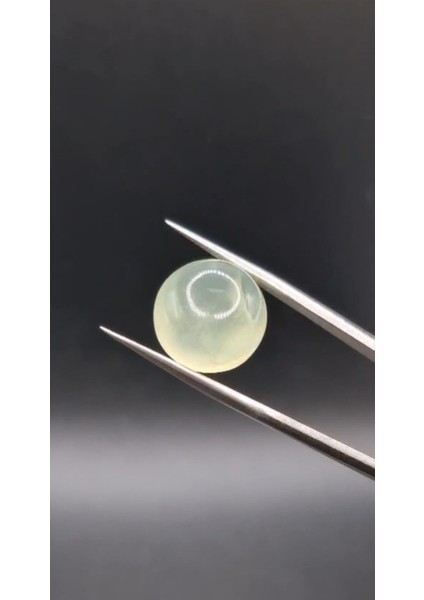 14.50CT 14MM Round Cabachon Natural Prehnite