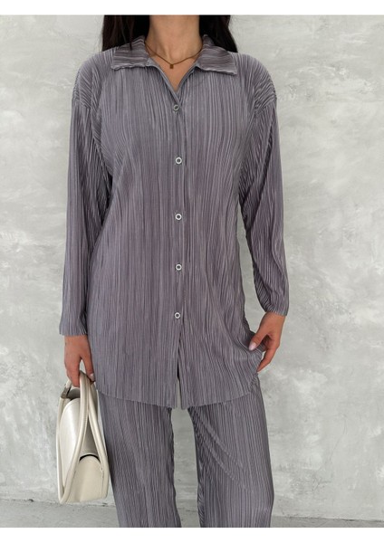 Piliseli Kumaş Beli Lastikli Rahat Kalıp Geniş Paça Pantolun Gömlekli Takım