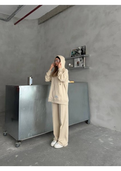 Oversize Kapşunlu Fermuarlı Etiket Detaylı 2 Iplik Kumaş Eşofman Takımı indirimleri