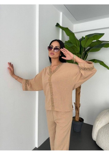 Dantelli Pantolunlu Keten Takım