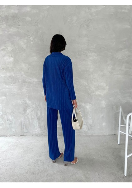 Piliseli Kumaş Beli Lastikli Rahat Kalıp Geniş Paça Pantolun Gömlekli Takım fırsatları