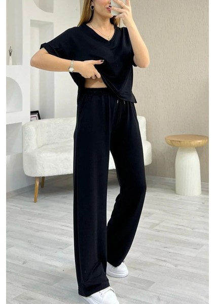 Yumuşak Doku Modal Kumaş Rahat Kesim V Yaka Eşofman Takımı modelleri