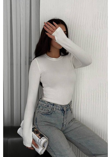 Kadın Parmak Geçmeli Uzun Kollu Bluz – Vücuda Oturan & Astarsız fiyatları