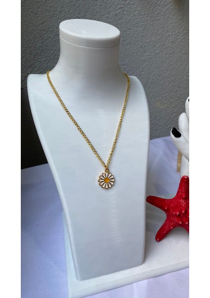 Papatya Detaylı Gold Kolye modelleri