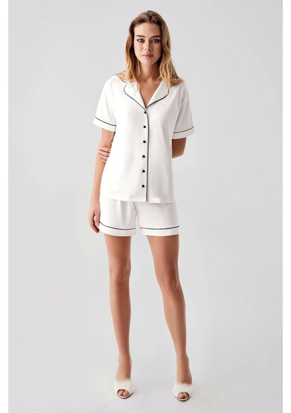 324 Kadın 4'lü Sabahlıklı Şorlu Pijama Takımı modelleri