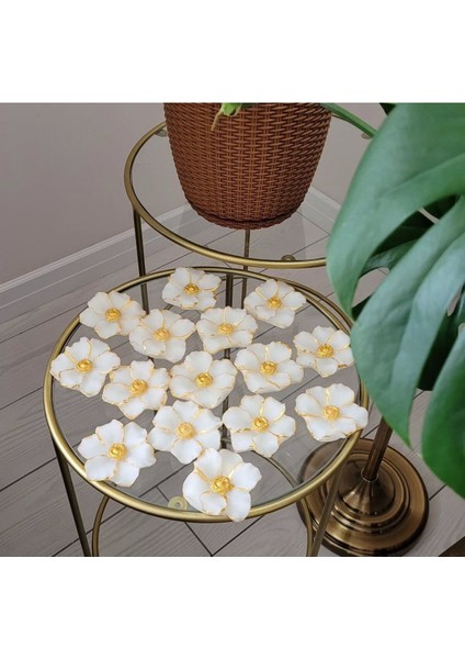 Kararmaz Çelik Kelebek Kolye ve Boyalı Sarmaşık Çiçek Mum Hediye Seti Anneler Gününe Özel Hediye modelleri