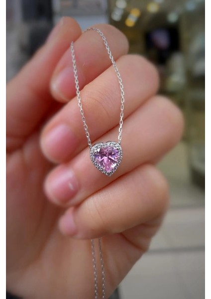 Kararmaz Çelik Pembe Kalp Kolye ve 3D Satürn Kız Kar Küresi Hediye Seti (Süslenerek Gönderilmekte) fırsatları