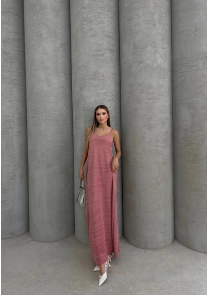 Piliseli Uzun Pembe Elbise