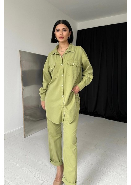 Yeşil Gömlek ve Çıtçıtlı Pantolon Takım modelleri