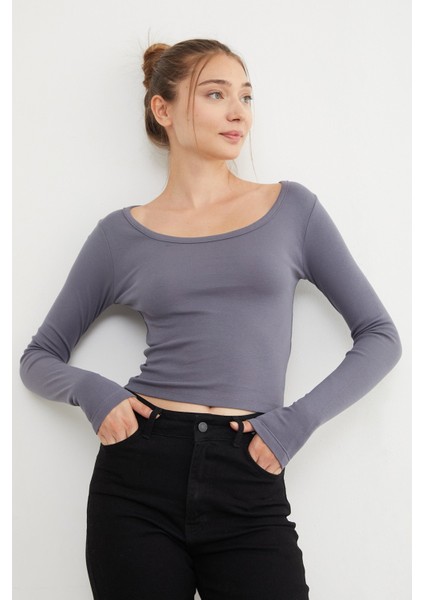 Basic U Yaka Modal Bluz