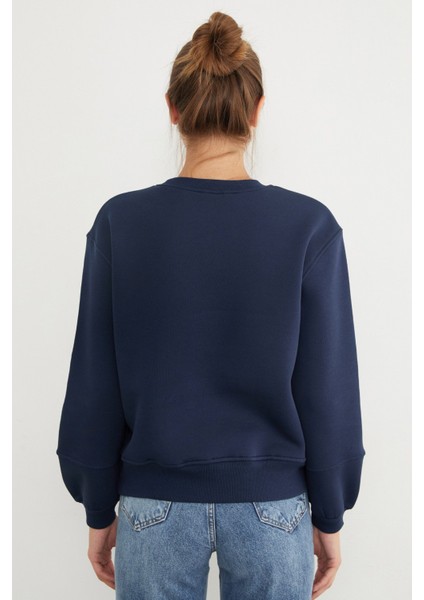 3 Iplik Basic Bisiklet Yaka Sweatshirt