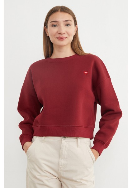 3 Iplik Kalp Nakışlı Bisiklet Yaka Sweatshirt