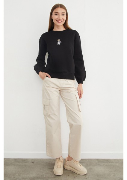 3 Iplik Ayıcık Nakışlı Bisiklet Yaka Sweatshirt fiyatları