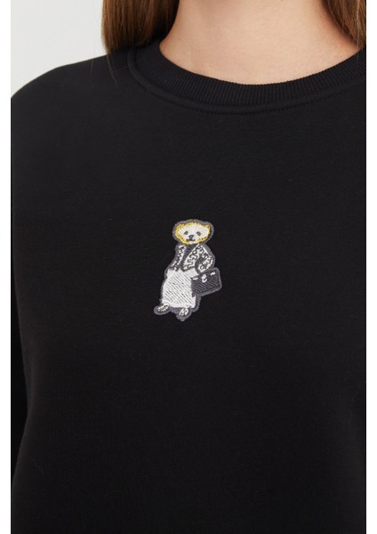 3 Iplik Ayıcık Nakışlı Bisiklet Yaka Sweatshirt fırsatları