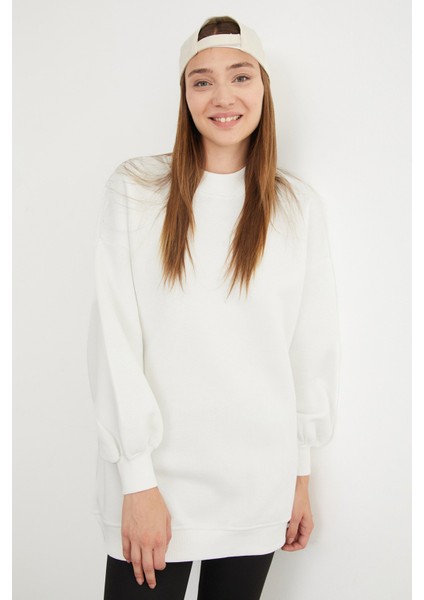 3 Iplik Basic Bisiklet Yaka Oversize Sweatshirt fiyatları