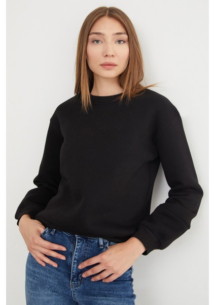 3 Iplik Basic Bisiklet Yaka Sweatshirt fiyatları