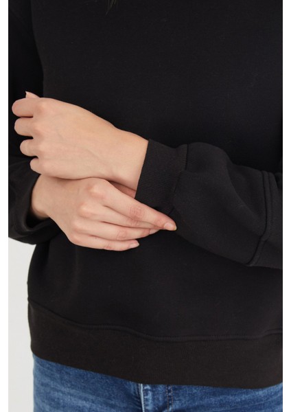 3 Iplik Basic Bisiklet Yaka Sweatshirt indirimleri