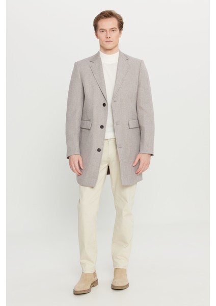 Standart Fit Normal Kesim Mono Yaka Armürlü Kapak Cepli Palto fiyatları