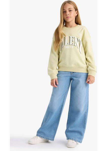 Kız Çocuk Relax Fit Bisiklet Yaka Baskılı Sweatshirt E6760A825AU fiyatları