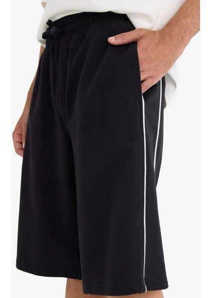 Baggy Fit Beli Bağcıklı Düz Paça Şort F0185AX25SM indirimleri