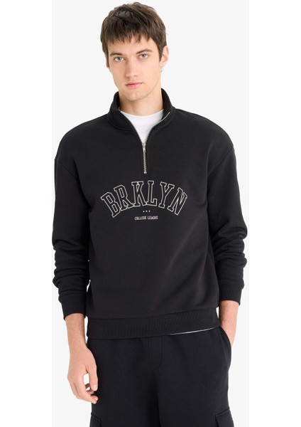 Boxy Fit Dik Yaka Fermuarlı Baskılı Sweatshirt E9414AX25AU