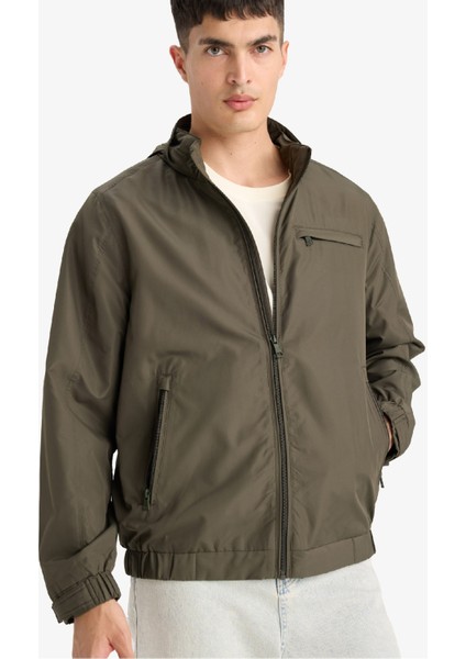 Su İtici Regular Fit Dik Yaka Astarlı Gizli Kapüşonlu Fermuarlı Cepli Mevsimlik Baharlık Mont D7669AX25AU