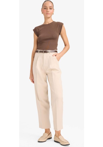 Slim Fit Dar Kesim Bisiklet Yaka Basic Düz Modal Kısa Kollu Tişört F0685AX25AU fiyatları