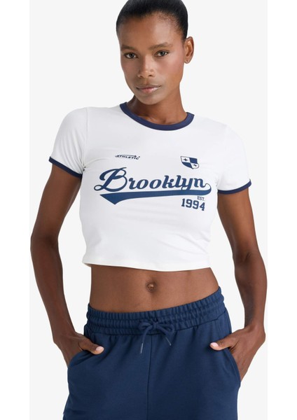 Fit Crop Bisiklet Yaka Baskılı Sporcu Kısa Kollu Tişört E7720AX25AU modelleri
