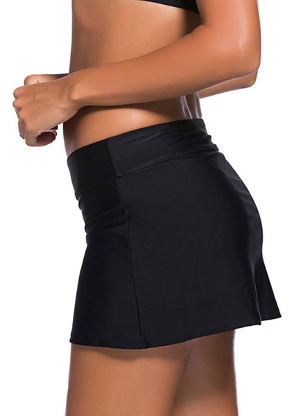 Kadın Siyah Etekli Bikini Altı – Normal Bel, Düz Desen, Plaj ve Yaz Tatili İçin, %80 Polyamid %20 Likra