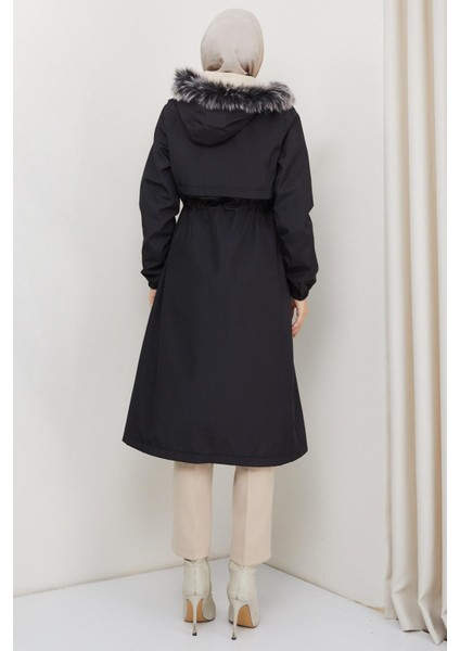 Allerli Siyah İçi Kürklü Bondit Kadın Mont – Kapüşonlu, Fermuarlı ve Düğmeli Kışlık Dış Giyim