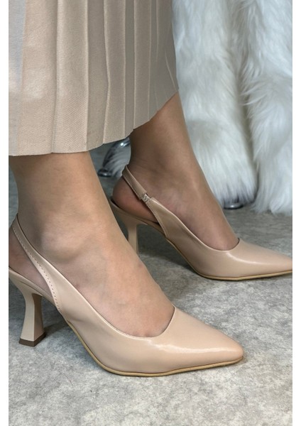 Günlük Kadın Sivri Burun Saten Kumaş Düz Desensiz Ince Arkası Açık Topuklu Model Abiye Ayakkabı 101B fiyatları