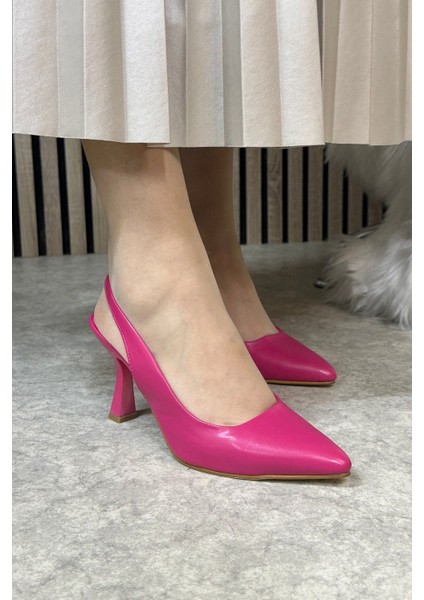Günlük Kadın Sivri Burun Saten Kumaş Düz Desensiz Ince Arkası Açık Topuklu Model Abiye Ayakkabı 101B