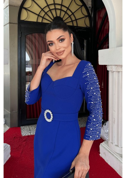 Atlas Kumaş Kolları Taş Detaylı Kalem Elbise - Saks Mavi modelleri