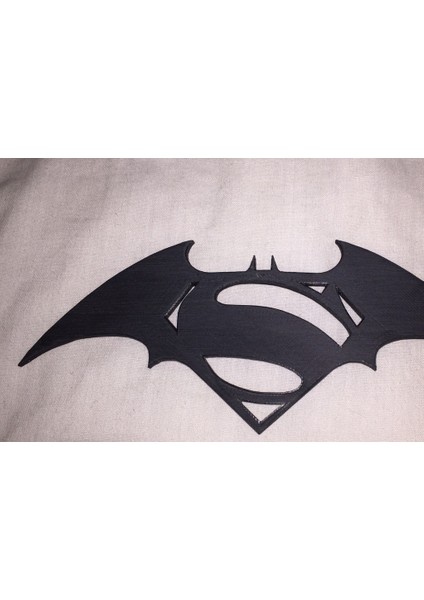 Yeni Süpermen + Batman Logosu T216126 modelleri
